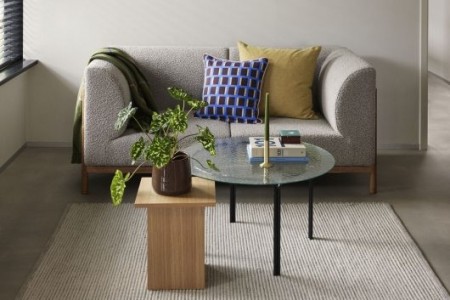 Hübsch Moment Sofa 2-personers Small Grå