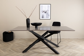 Piazza rektangulært spisebord 180 x 90 svart