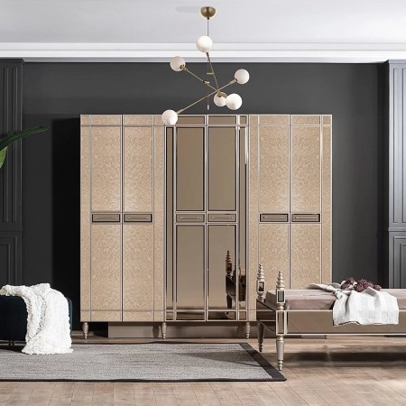 Cavalli Wardrobe 254 x 226 x 50 cm. 